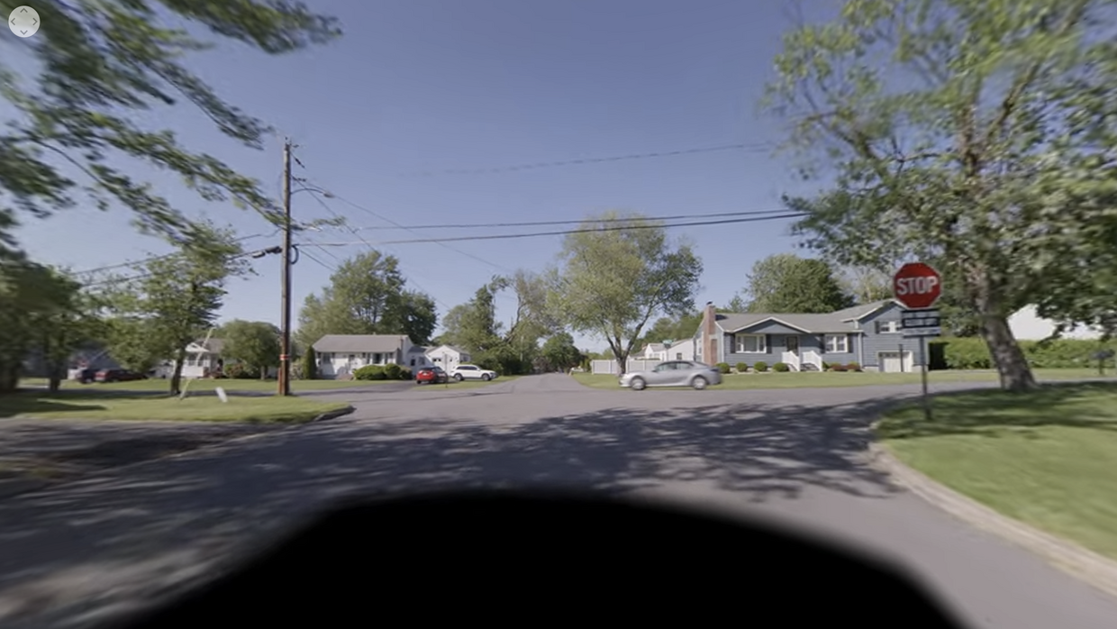 走行/住宅街　New York - Upstate（昼）