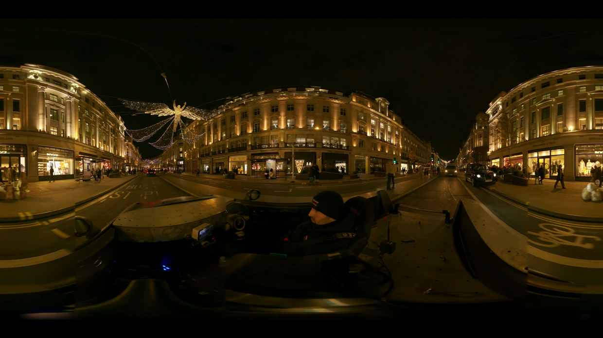 走行/London 2（夜）